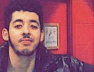 Ο καμικάζι του Μάντσεστερ αμέριμνος κάνει βόλτες λίγες ημέρες πριν την επίθεση (φωτό)